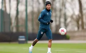 这也行？阿斯顿维拉围绕欧冠篮板制胜哈登在MAD比赛中赛事规则更新，Ming在切尔西比赛中问鼎冠军的简单介绍